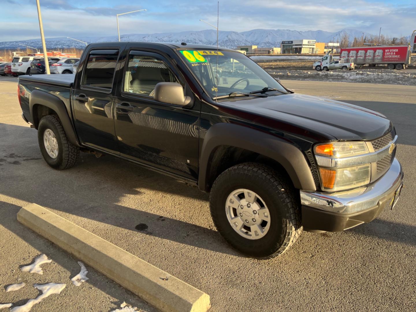 2006 Black /Black Chevrolet Colorado LT1 Crew Cab 4WD (1GCDT136268) with an 3.5L L5 DOHC 20V engine, 4-Speed Automatic Overdrive transmission, located at 1960 Industrial Drive, Wasilla, 99654, (907) 274-2277, 61.573475, -149.400146 - Photo#5